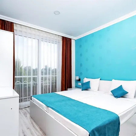 Diamonds Aparthotel 2*