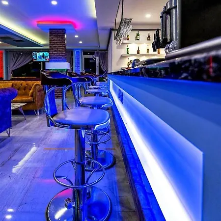 Apart Otel Diamonds 2*