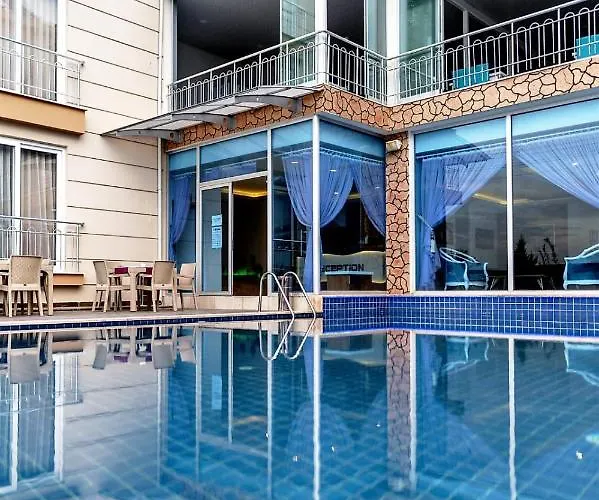 Diamonds Aparthotel 2*